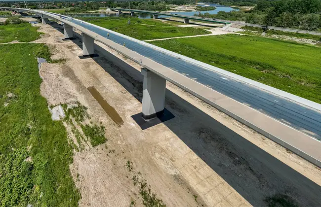 Największy most w Małopolsce w budowie